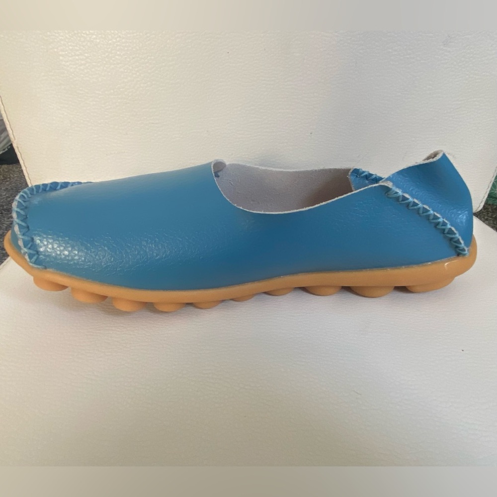 Venus Celia Slip-on Mocassin Type Shoes 6.5 Blue Leatherher Upper